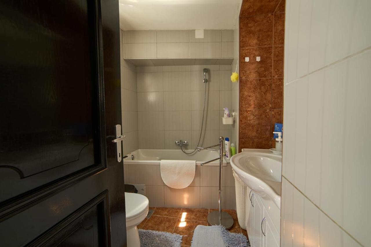 Downtown Secret Apartment Zagreb Buitenkant foto